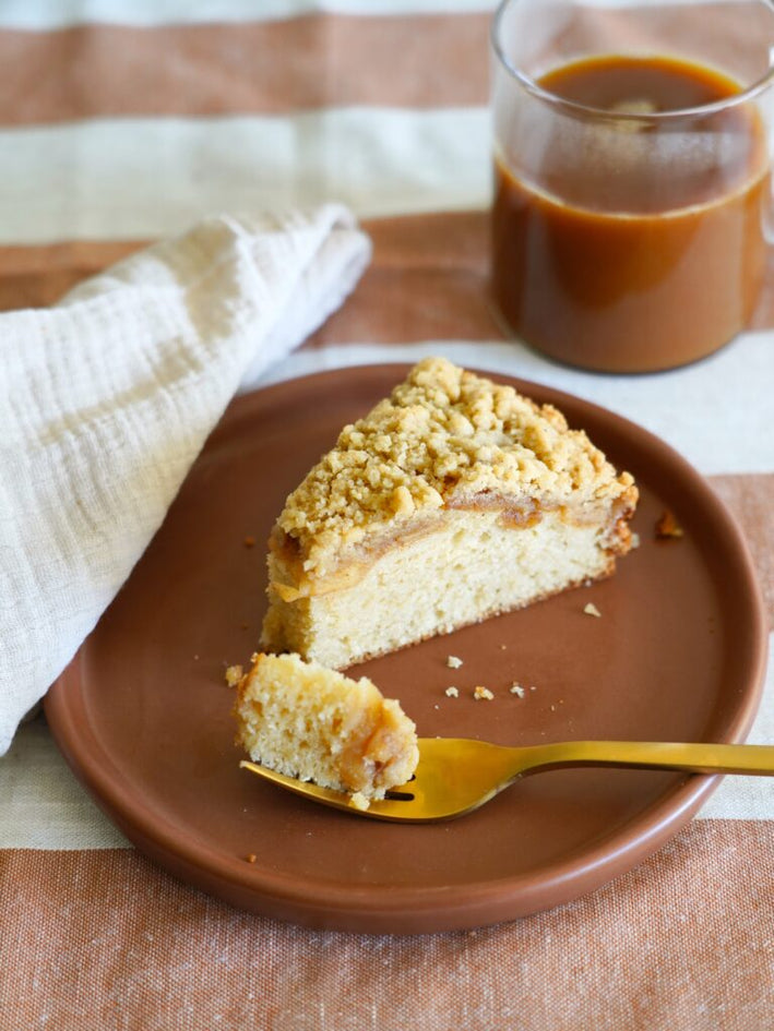 Spiced Apple Coffee Cake